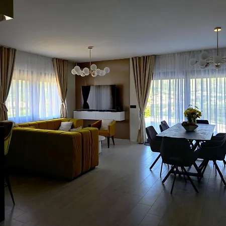 Golden Grain Villa *