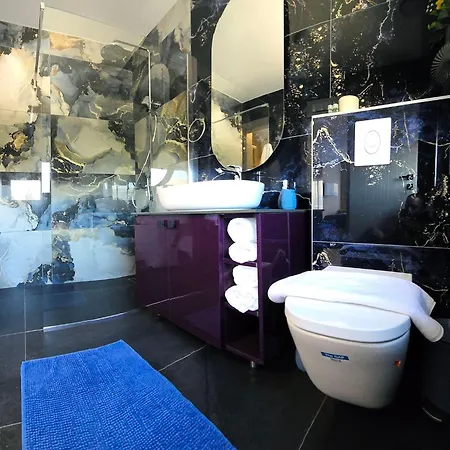 Golden Grain Villa *